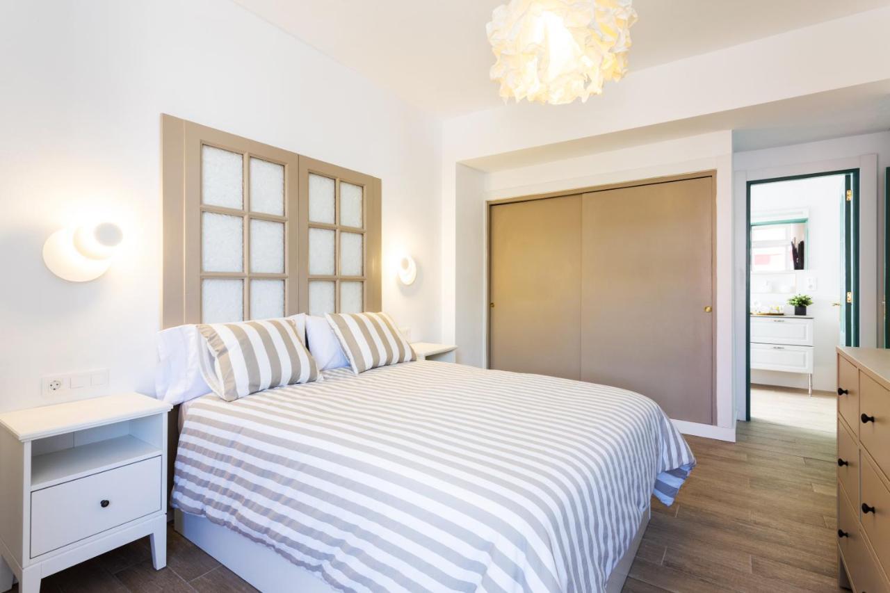 Apartament Home2book Urban Chic Sebastian